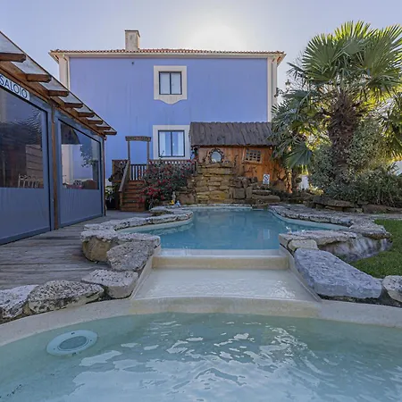 Ninho Saloio Bed and Breakfast