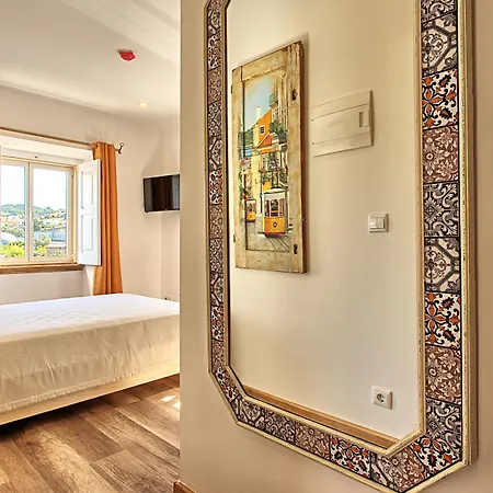 Ninho Saloio Bed & Breakfast