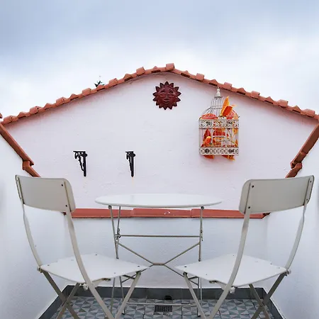 Ninho Saloio 4* Venda do Pinheiro