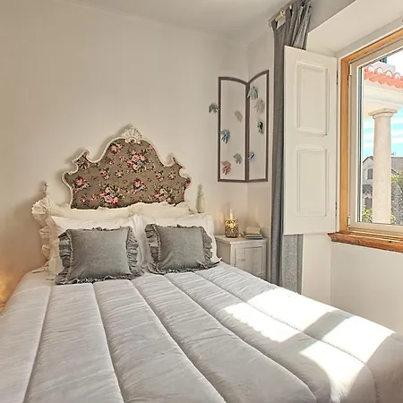 Ninho Saloio 4* Venda do Pinheiro