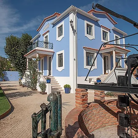 Ninho Saloio Bed & Breakfast 4*