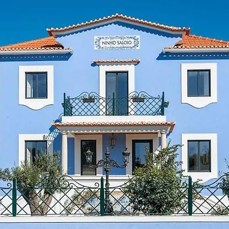 Ninho Saloio Bed & Breakfast 4*