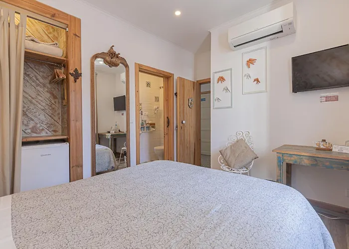 Ninho Saloio 住宿加早餐酒店 Venda do Pinheiro