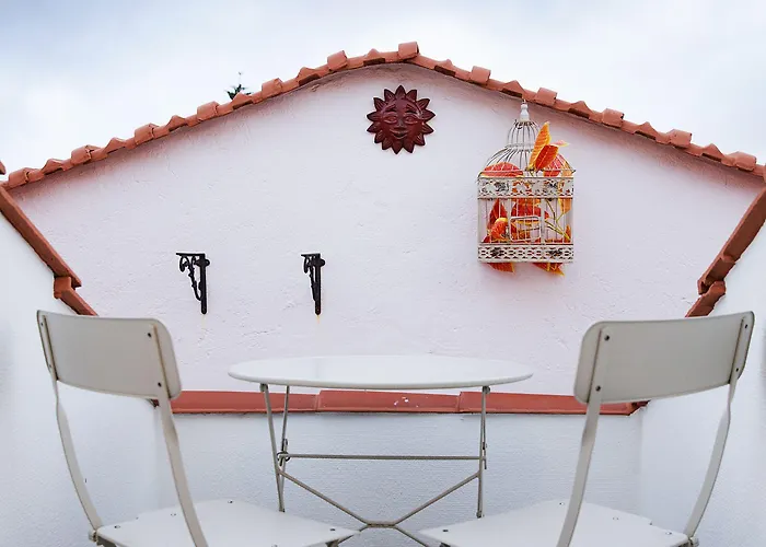 Ninho Saloio 4* Venda do Pinheiro