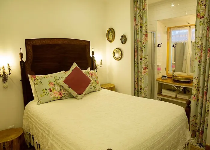 Ninho Saloio 住宿加早餐酒店