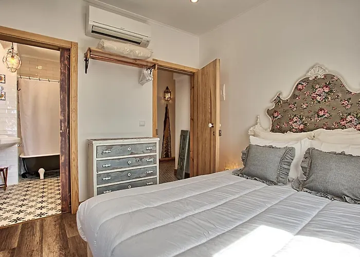 Ninho Saloio 住宿加早餐酒店 Venda do Pinheiro